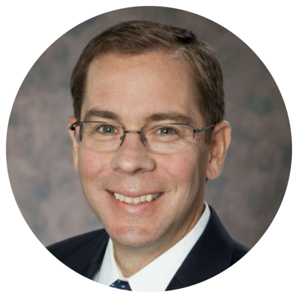 Headshot of Robert Vicente